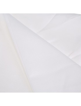 Nappe Blanche Unie en Polyester – Élégante et Facile d’Entretien