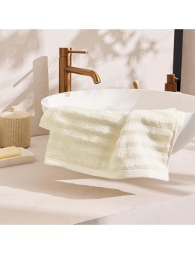 Serviette de douche 100% Coton 500g/m² – Douce, Absorbante et Résistante – Effet Vague – Certifiée Oeko-TEX